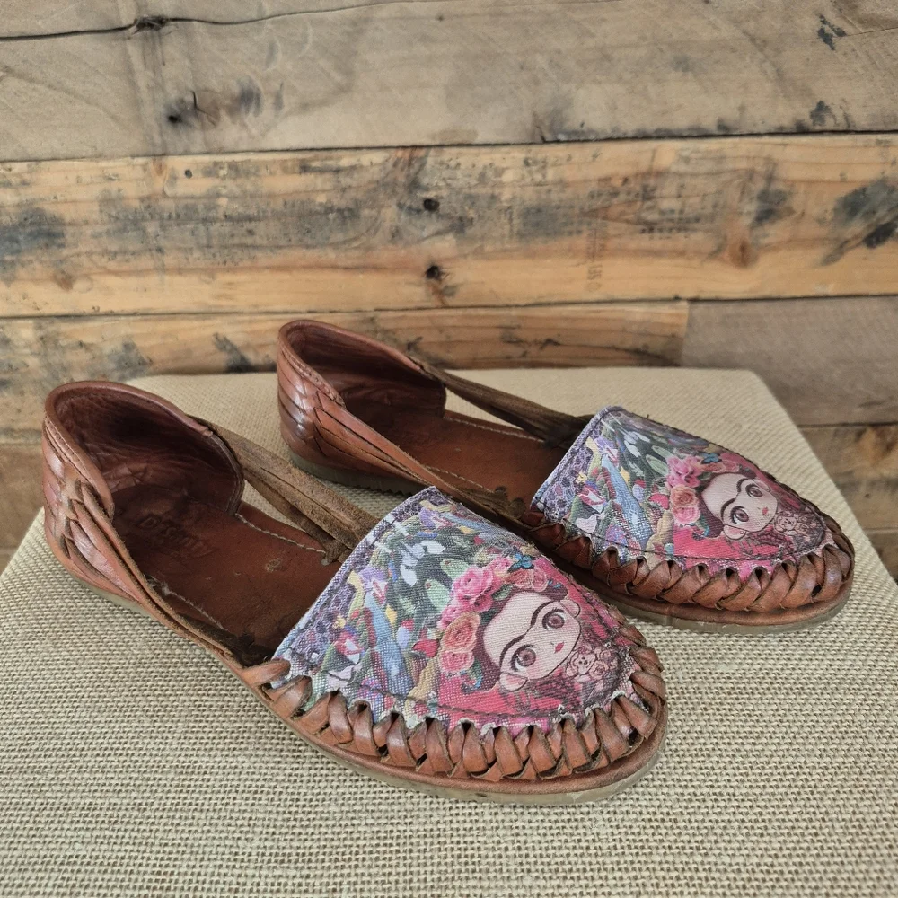 Frida Kahlo Sandals D'Santy Artsy Leather Mexican Huraches Womens 5 MX / 7.5 US